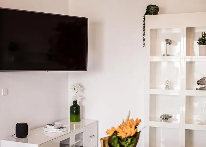 2-room Penthouse Plaza P1 Daire *